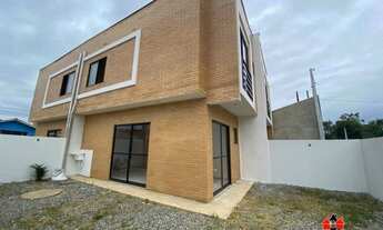 Imagem 2: Sobrado geminado na praia de Bal. Barra do Sul - SC