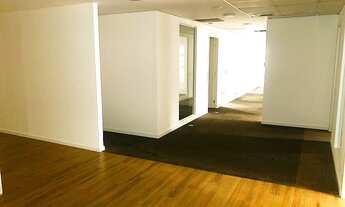 Imagem 2: Prédio/Edifício inteiro para aluguel possui 245 metros quadrados em Vila Olímpia - São Pau