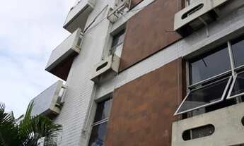 Imagem 7: Graças - Rua das Graças: Excelente local, 2 salas 4 qtos 3 garagens, 187 M2.M2 de Area Úti