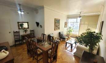 Imagem 3: Frente Pça N. Sra. Paz! 3 quartos e garagem!