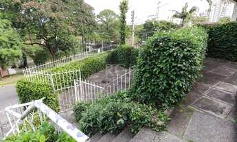 Imagem 2: Casa para Venda - 199m², 4 dormitórios, sendo 1 suites, 2 vagas - Petrópolis