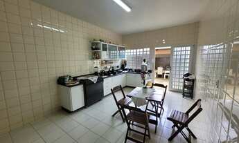 Imagem 4: Casa para aluguel com 03 quartos em Santa Mônica - Uberlândia - MG