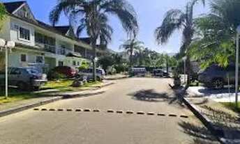 Imagem 3: Alugo casa triplex 4 quartos condomínio fechado