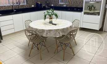 Imagem 4: Casa com 200 m² em Condomínio Fechado, Campo Grande