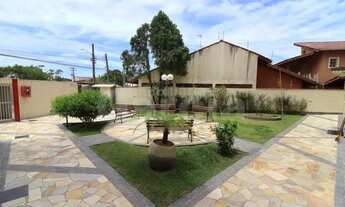 Imagem 4: Apartamento com 2 quartos e garagem, próximo do mar no Centro de Peruíbe