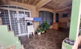 Imagem 2: Qd 203 sobrado fundos com 2 res, ambas de 01 qts mais + lateral escrit, R$ 410.000 Recant