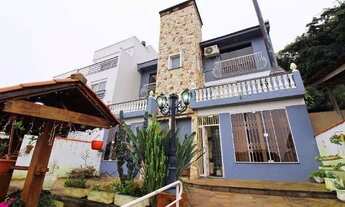 Imagem 2: Casa para Venda - 300m², 3 dormitórios, sendo 1 suites, 2 vagas - Ipanema