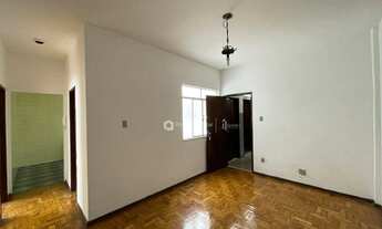 Imagem 2: Apartamento com 2 quartos para alugar, 63 m² por R$ 950/mês - Centro - Juiz de Fora/MG