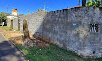 Imagem 2: Venda de casa em uma região que mais cresce e valoriza em Foz do Iguaçu. Bairro Carimã