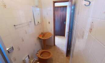 Imagem 6: Casa de condomínio para aluguel possui 100 metros quadrados com 4 quartos