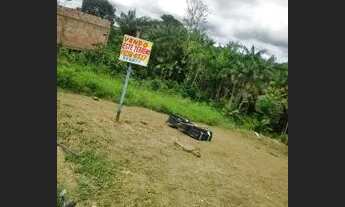 Imagem 4: Terreno próximo de escolas e principal