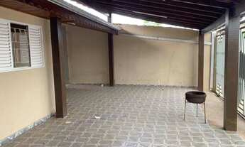 Imagem: Térrea para venda possui 160 metros quadrados