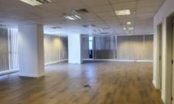 Imagem 5: Ponto comercial/Loja/Box para aluguel e venda possui 572 metros quadrados com 1 quarto