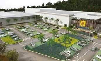 Imagem 3: Linda casa com 3 suites, Piscina e 2 vagas em Cajamar