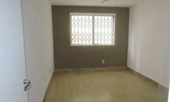 Imagem 2: Apartamento para aluguel e venda possui 40 metros quadrados com 2 quartos