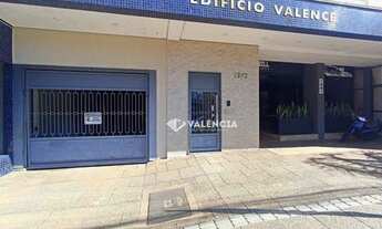 Imagem 2: Apartamento Semi Mobiliado para Alugar por R$1.750.00 no Ed. Valence Rua Marechal Cândido