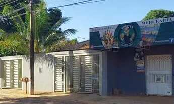 Imagem: Vendo 2 casas e 2 comércios no mesmo terreno