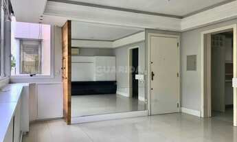 Imagem 4: Apartamento de 2 dormitórios semi-mobiliado, com suíte no bairro Santa Cecília, com VAGA!