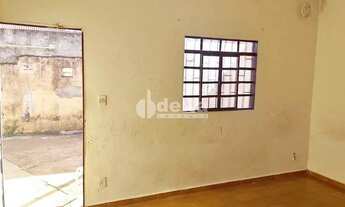 Imagem 3: Casa para aluguel, 3 quartos, 1 suíte, 1 vaga, Pampulha - Uberlândia/MG