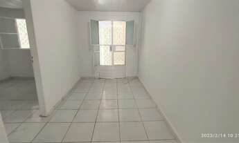 Imagem 2: Vendo Casa 2/4 com quintal na Santa Lúcia