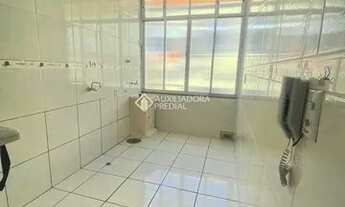 Imagem 7: PORTO ALEGRE - Apartamento Padrão - Partenon