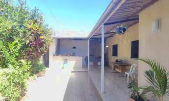 Imagem 2: Casa para Venda em Brasília, Itapoã I, 3 dormitórios, 1 suíte, 3 banheiros, 2 vagas