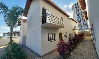 Imagem: Linda casa 2 dormitórios sendo 2 suíte