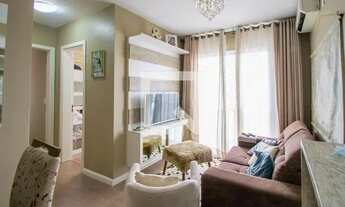 Imagem 2: Apartamento para Aluguel - Camaquã, 2 Quartos, 60 m2