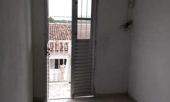 Imagem 4: Alugo primeiro andar (parte de cima apenas) ?