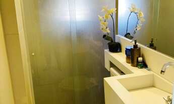 Imagem 3: 3/4 nascente, vista mar, com 2 garagens, no melhor de Armação!