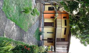 Imagem: Casa duplex Capim Macio para venda possui