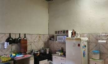 Imagem 3: Casa fundos + lateral Itapoã