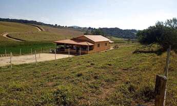 Imagem 2: Chácara com 3 dormitórios à venda, 19000 m² por R$ 295.000 - Centro - Careaçu/MG