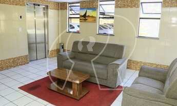 Imagem 2: Ótima localização, 02 quartos (Sendo 01 suíte), DCE, sala, cozinha, área de serviço, wc so