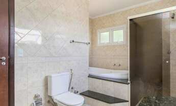 Imagem 5: Casa para venda com 286 metros quadrados com 4 quartos em Santa Felicidade - Curitiba - PR