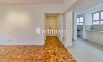 Imagem 7: Jardim América - 2 Suítes - Totalmente Reformado - 87m² de Área Privativa - Garagem Demarc