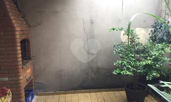 Imagem 6: Seu quintal e churrasqueira! Faça tudo á pé melhor comércio da região! Garagem portão aut