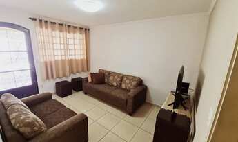 Imagem 2: Jardim Satélite, casa comercial e residencial para venda. Possui 180 metros quadrados com