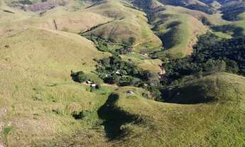 Imagem 6: Sítio com 10 alqueires mineiros e água em abundância