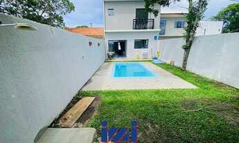 Imagem: Sobrado com piscina em Matinhosa venda