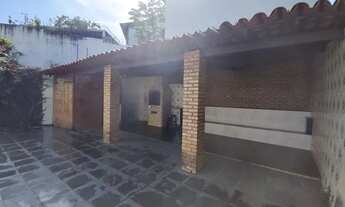 Imagem 7: Casa para venda tem 264 metros quadrados com 3 quartos