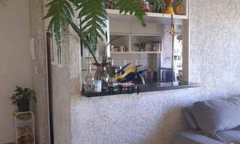 Imagem 2: Apartamento com 60 m² com 3 dormitórios, 1 banheiro, sala, varanda, cozinha, área de servi