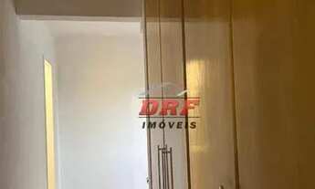 Imagem 6: Apartamento com 3 dormitórios para alugar, 90 m² por R$ 2.500,00/mês - Vila Galvão - Guaru