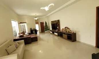 Imagem 2: Casa Residencial de 325m² no bairro São José em Franca/SP