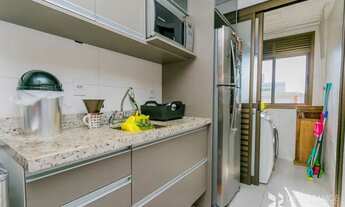 Imagem 6: Apartamento para venda tem 75 metros quadrados com 2 quartos em Menino Deus - Porto Alegre