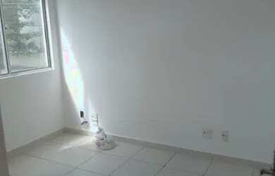 Imagem 2: Alugo Apto em Condomínio Fechado/Harmonia 2º andar/01 rua antes da Barreira