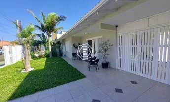 Imagem: Casa no Centro de Xangri-lá a poucos metros