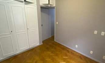 Imagem 5: Apartamento ótimo estado, fundos e medindo 43 m²