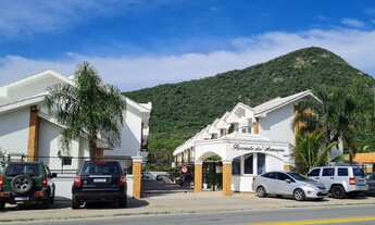 Imagem: Casa à venda na praia da Armação com