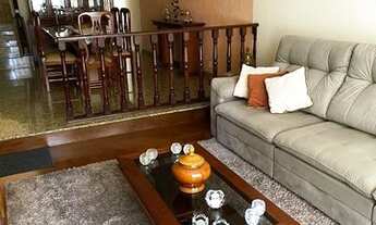 Imagem: Casa na Pompéia - segura, tranqüila e